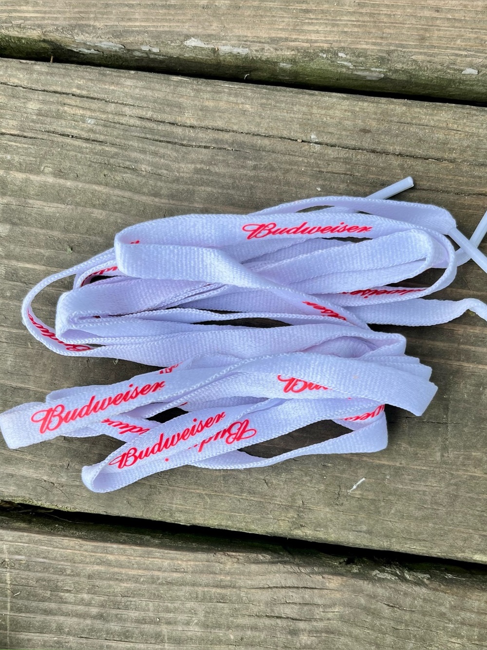 NWT NOS/Vintage Budweiser Shoe Laces 55inch